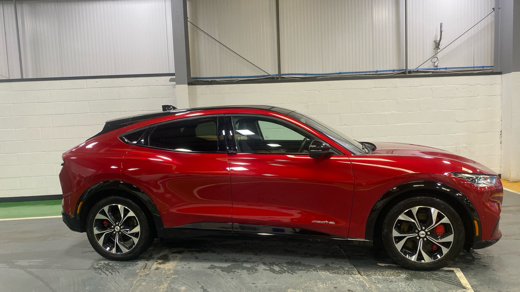 Ford Mustang Mach-E 198Kw Standard Range 68Kwh Awd Red #3
