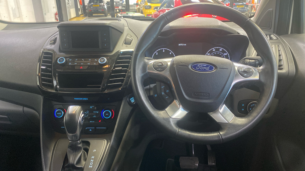 Ford Grand Tourneo Connect 1.5 Ecoblue 120 Titanium Powershift White #6