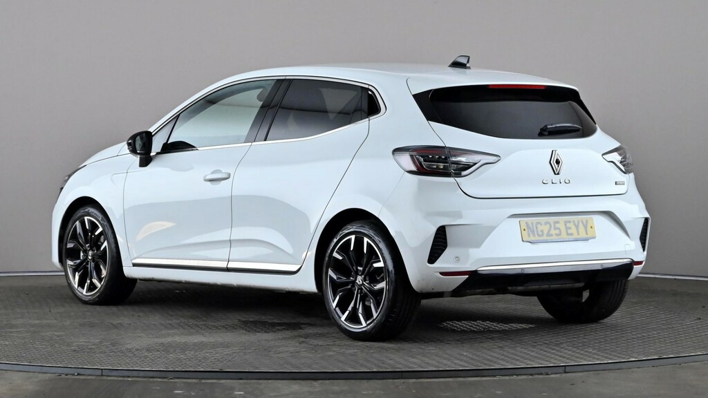 Renault Clio 1.6 E-tech Full Hybrid 145 Techno NG25EYY White #4