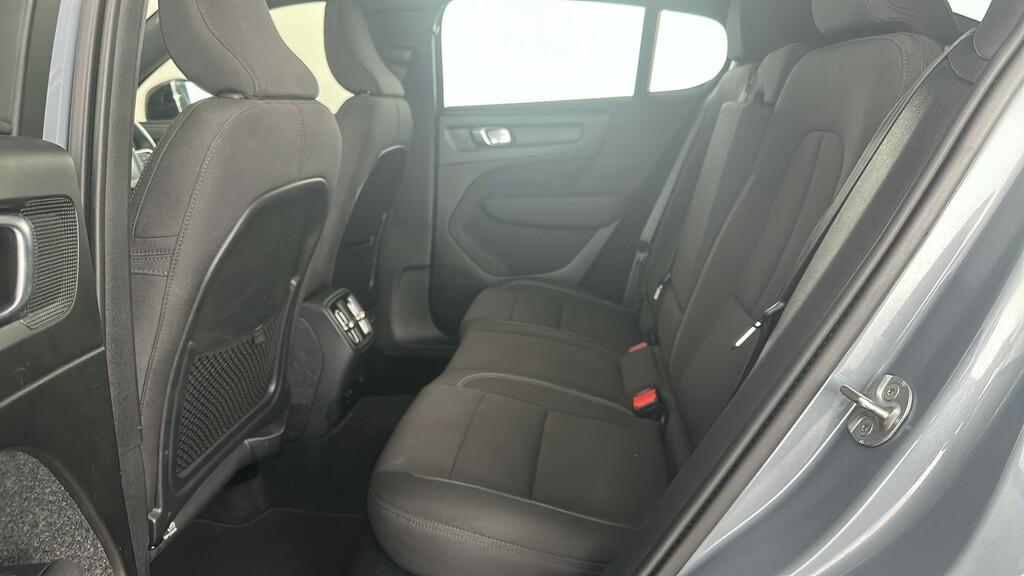 Volvo C40 Ultimate Blue #18