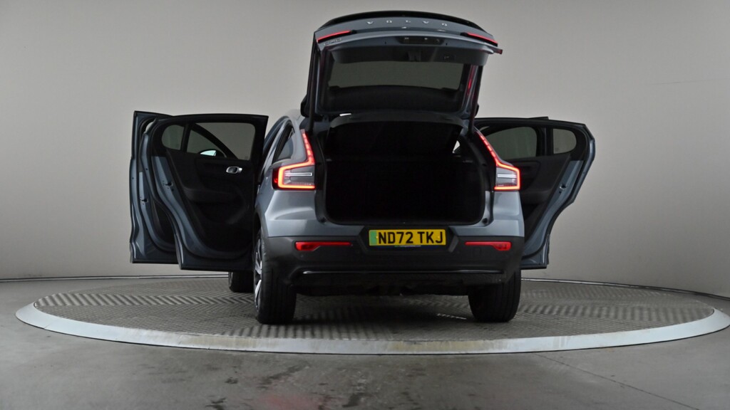 Volvo C40 Ultimate Blue #11