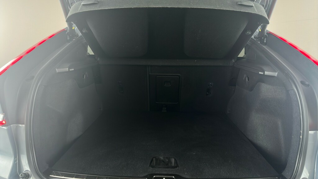 Volvo C40 Ultimate Blue #22