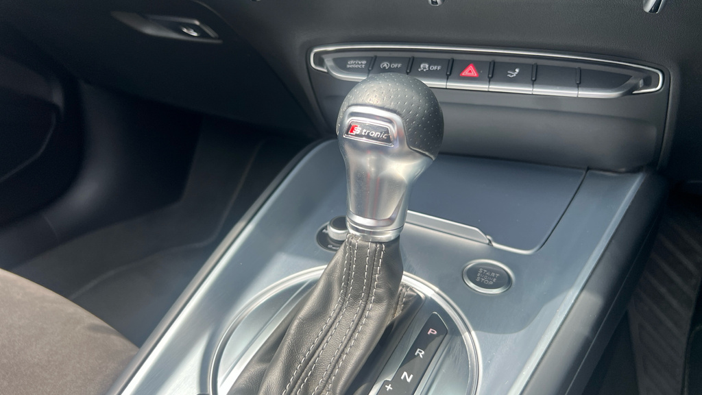 Audi TT 40 Tfsi S Line S Tronic Tech Pack Black #26