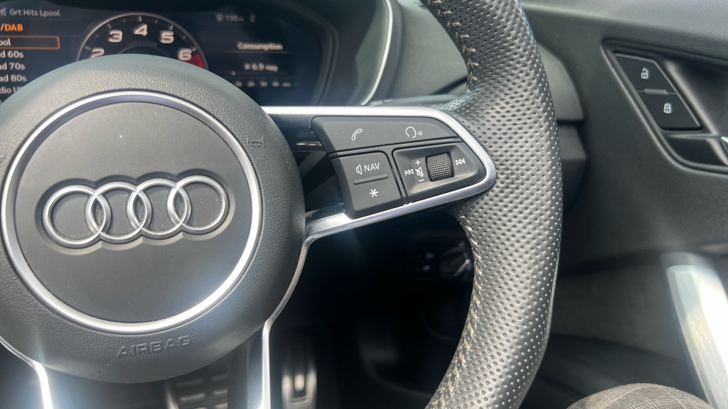 Audi TT 40 Tfsi S Line S Tronic Tech Pack Black #28