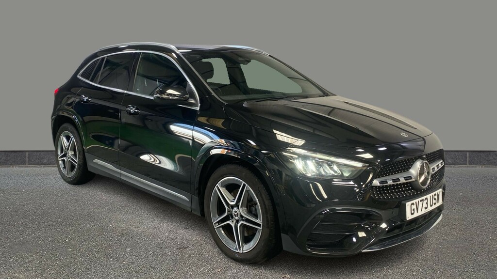 Mercedes-Benz GLA Class Gla 200 Amg Line Executive Black