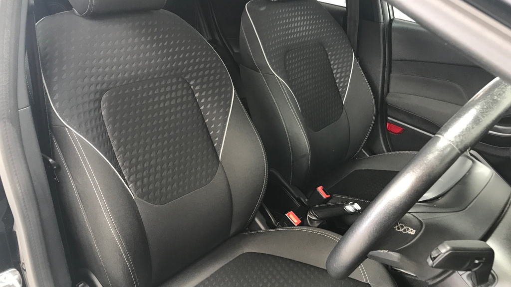 Ford Fiesta 1.25 82 Zetec Blue #16