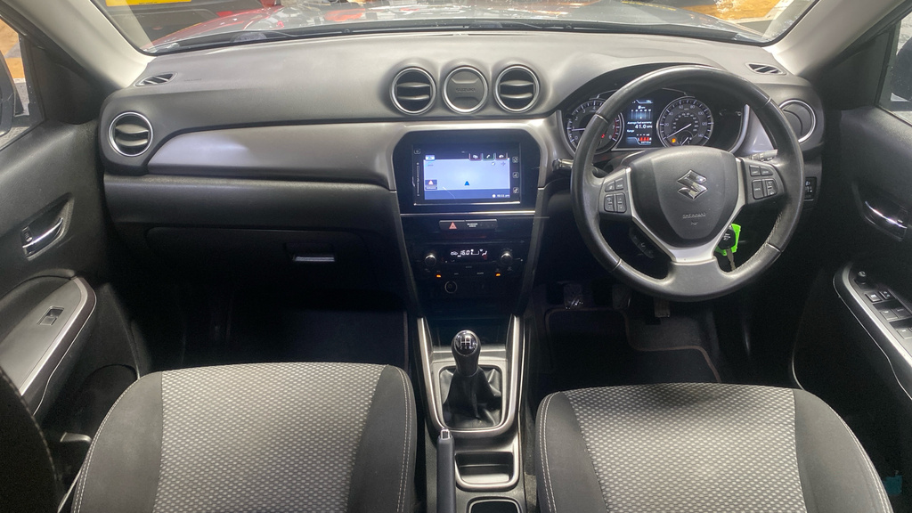 Suzuki Vitara 1.0 Boosterjet Sz-t Grey #4