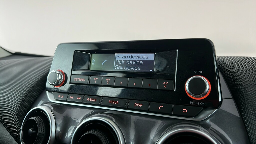 Nissan Juke 1.0 Dig-t 114 N-connecta Dct Grey #23