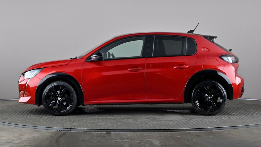 Peugeot 208 Allure Premium Red #3