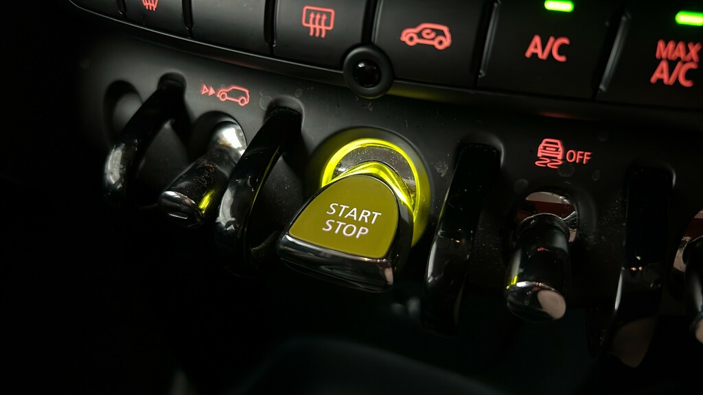 Mini Hatch F56 Mini 3-Door Hatch Cooper Sport Lci II Black #26