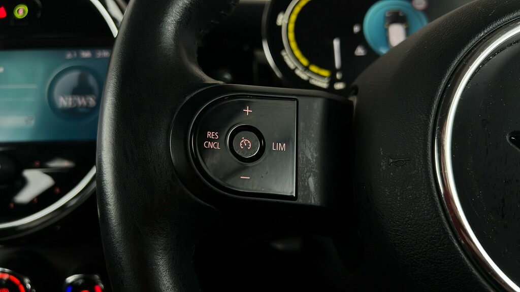 Mini Hatch F56 Mini 3-Door Hatch Cooper Sport Lci II Black #24