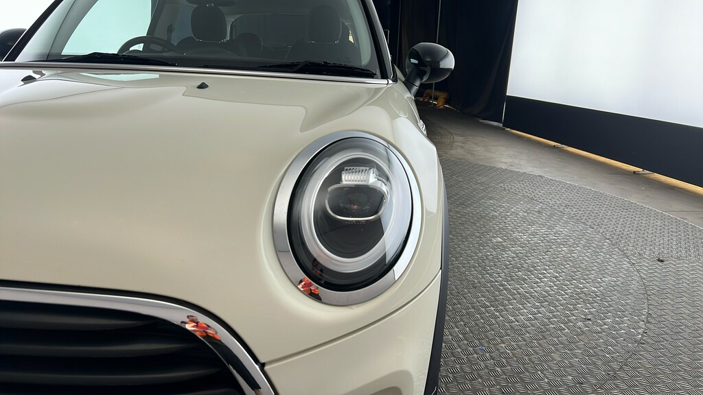 Mini Hatch Cooper Euro 6 3-Door Black #20