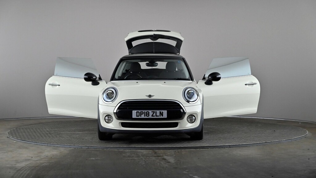 Mini Hatch Cooper Euro 6 3-Door Black #8