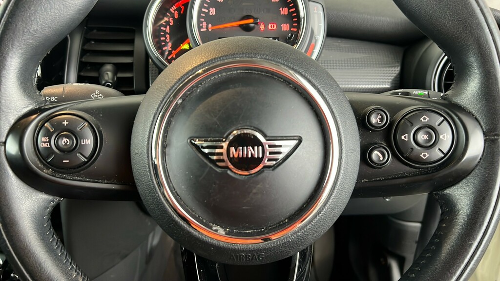Mini Hatch Cooper Euro 6 3-Door Black #27