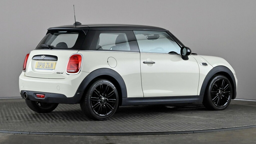 Mini Hatch 1.5 Cooper II White #6