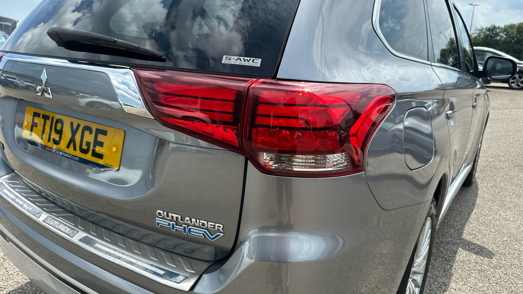 Mitsubishi Outlander H Twinmotor Juro Grey #10