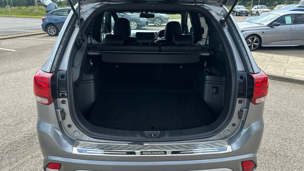 Mitsubishi Outlander H Twinmotor Juro Grey #26