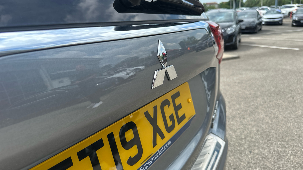Mitsubishi Outlander H Twinmotor Juro Grey #28