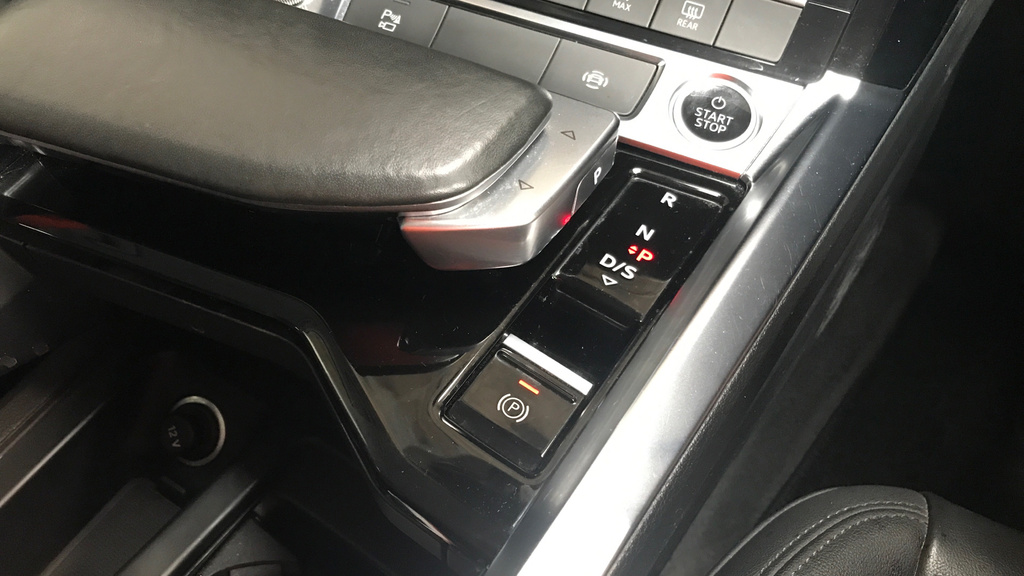 Audi E-tron 300Kw 55 Quattro 95Kwh S Line Grey #44