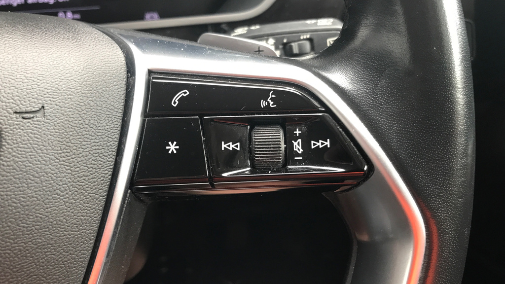 Audi E-tron 300Kw 55 Quattro 95Kwh S Line Grey #33