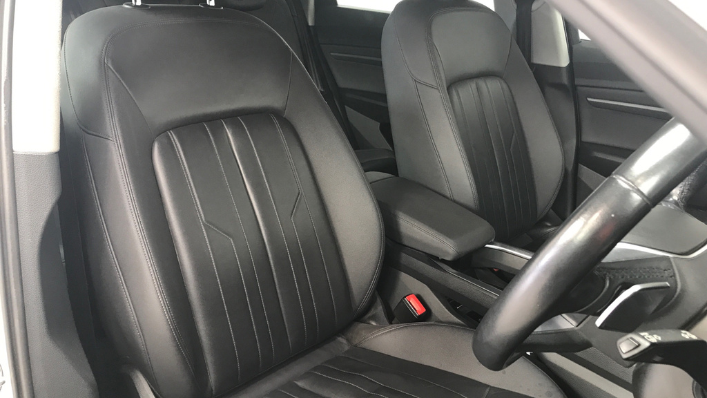 Audi E-tron 300Kw 55 Quattro 95Kwh S Line Grey #17