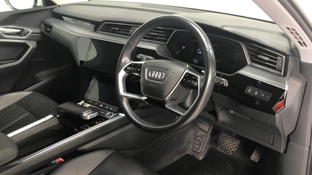 Audi E-tron 300Kw 55 Quattro 95Kwh S Line Grey #15