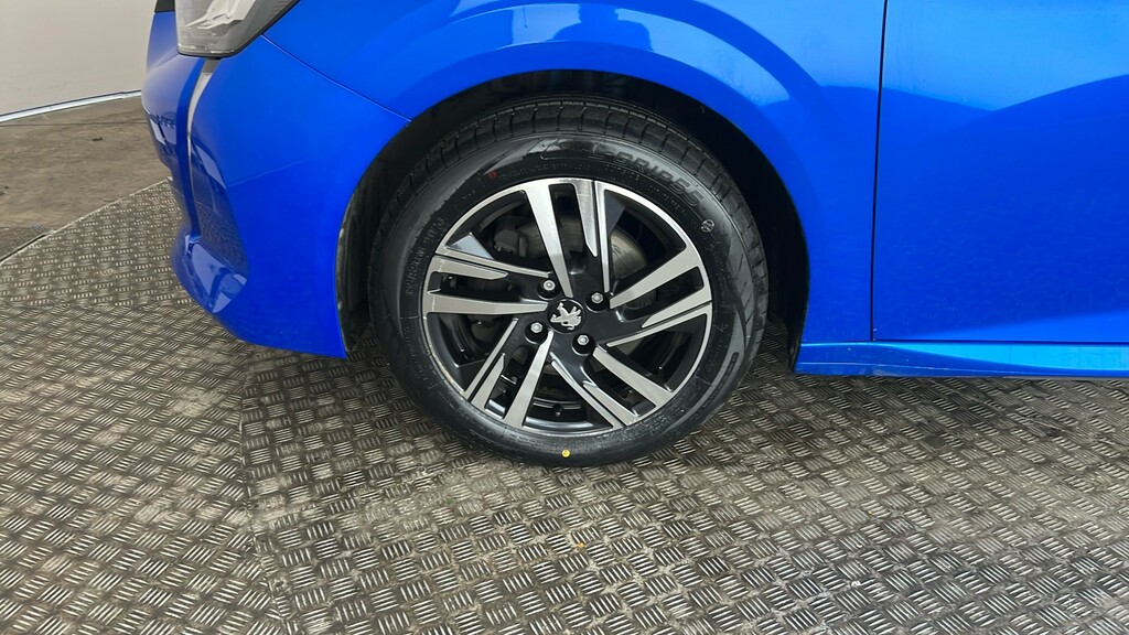 Peugeot 208 Gt Black #19