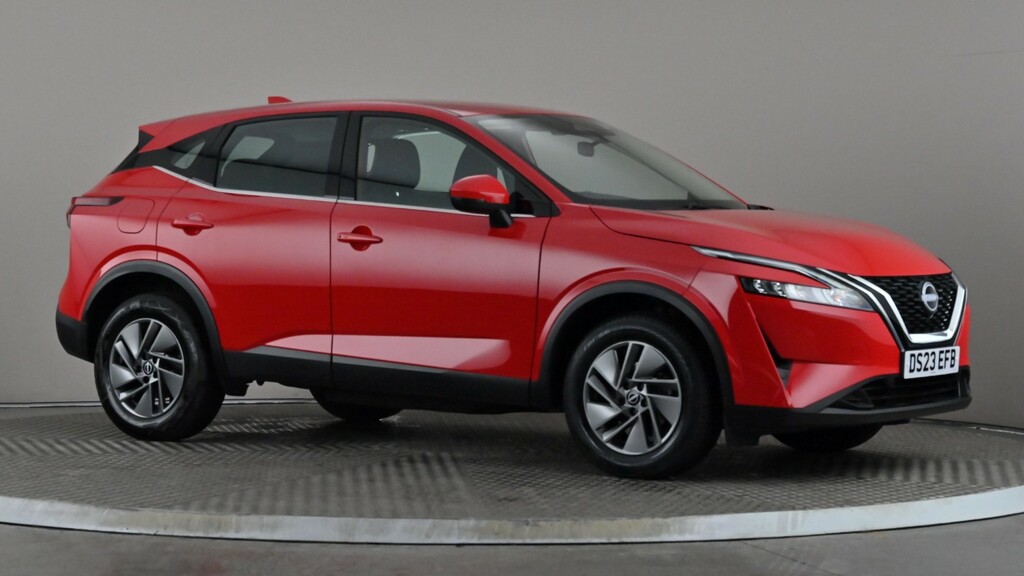 Nissan Qashqai 1.3 Dig-t Mh Acenta Premium DS23EFB Red