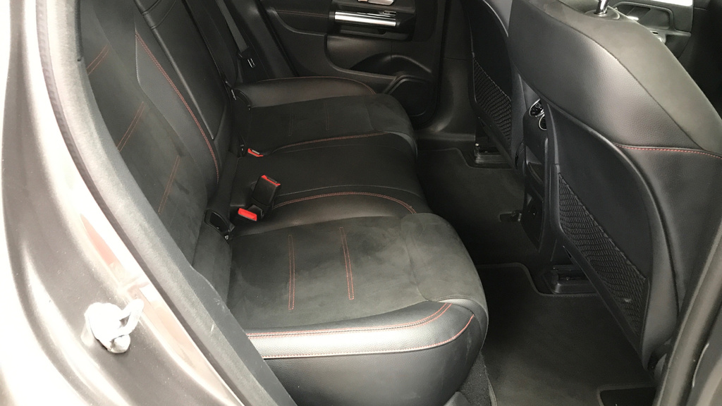 Mercedes-Benz EQA Eqa 250 140Kw Amg Line 66.5Kwh Silver #19