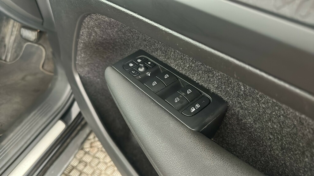 Volvo C40 170Kw Recharge Core 69Kwh Black #34