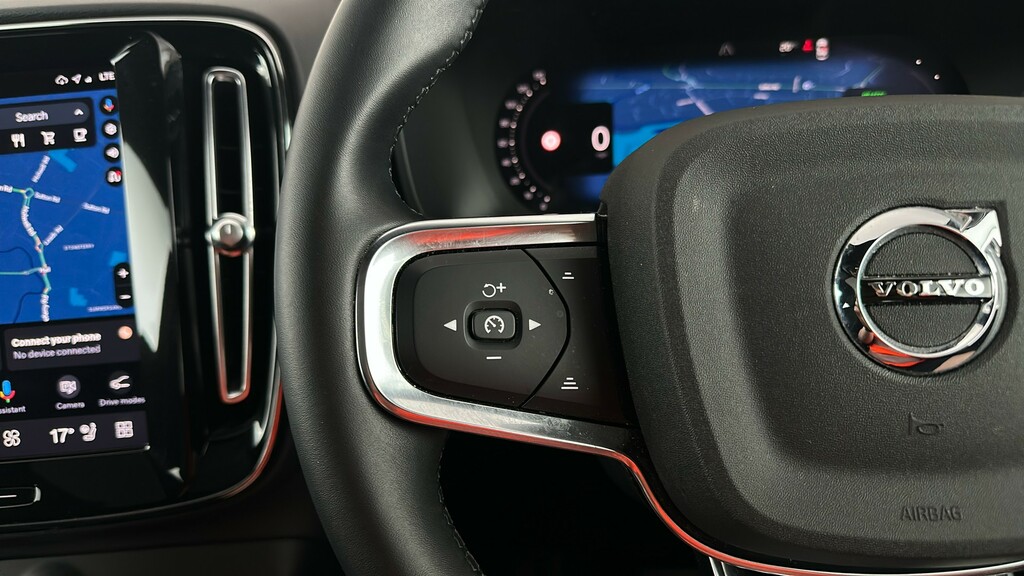 Volvo C40 170Kw Recharge Core 69Kwh Black #30