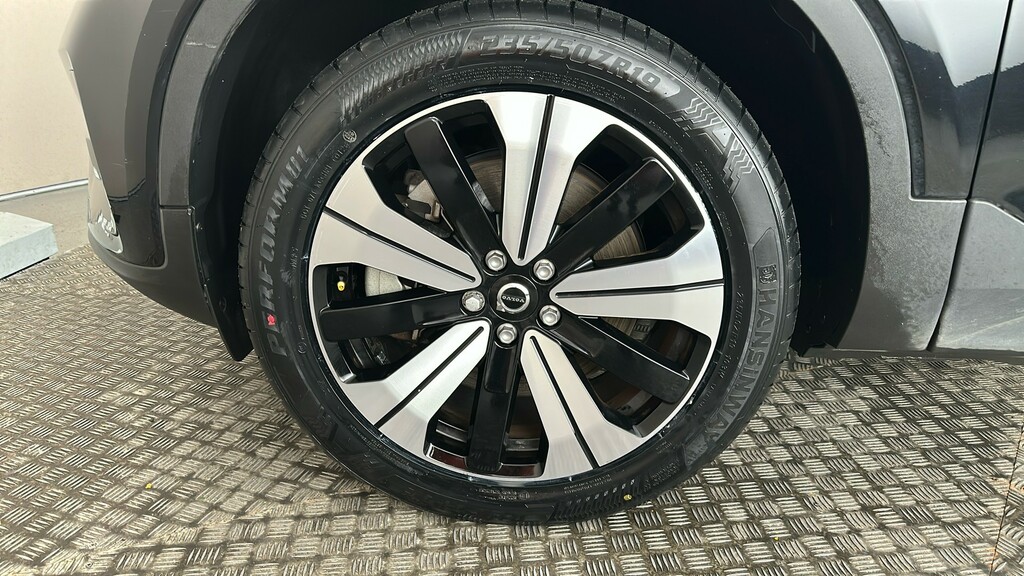Volvo C40 170Kw Recharge Core 69Kwh Black #19