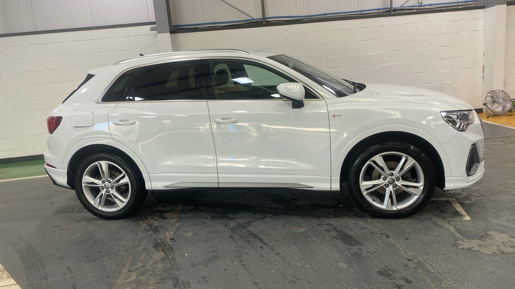 Audi Q3 Q3 Sportback 35 Tfsi Mhev S Line S-a Grey #2