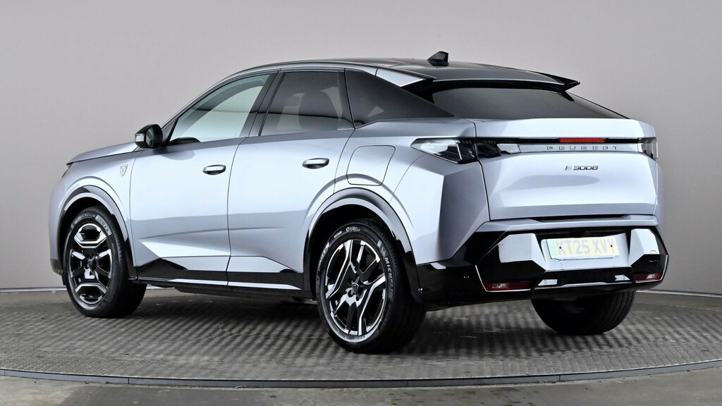 Peugeot 3008 157Kw Gt 73Kwh Grey #4