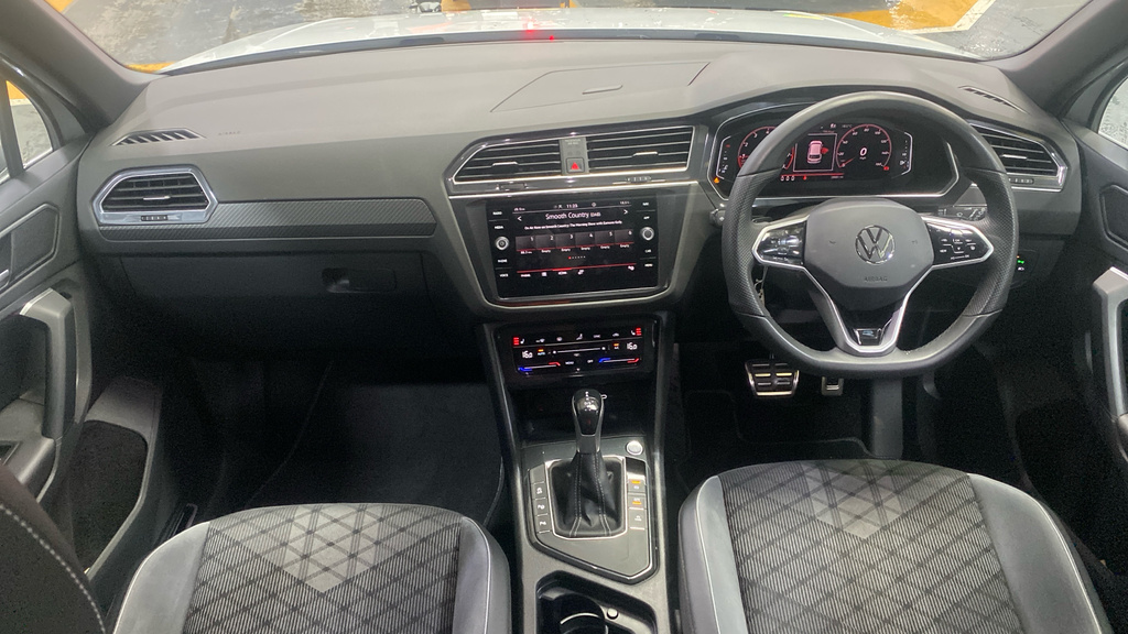 Volkswagen Tiguan Elegance Grey #4