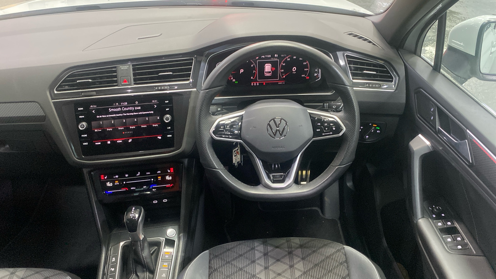 Volkswagen Tiguan Elegance Grey #5