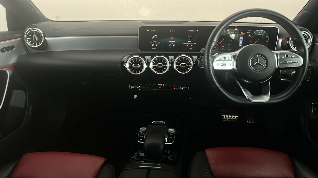 Mercedes-Benz CLA Class Cla 180 Amg Line Edition Tip White #13