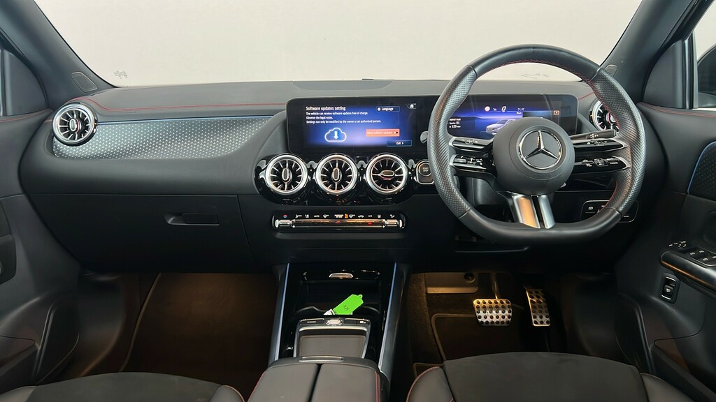 Mercedes-Benz EQA Eqa 350 4M 215Kw Amg Line Premium 66.5Kwh Black #13