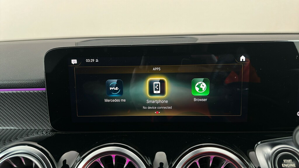 Mercedes-Benz GLB Class 200 Amg Line Premium Plus 7G-tronic Red #26