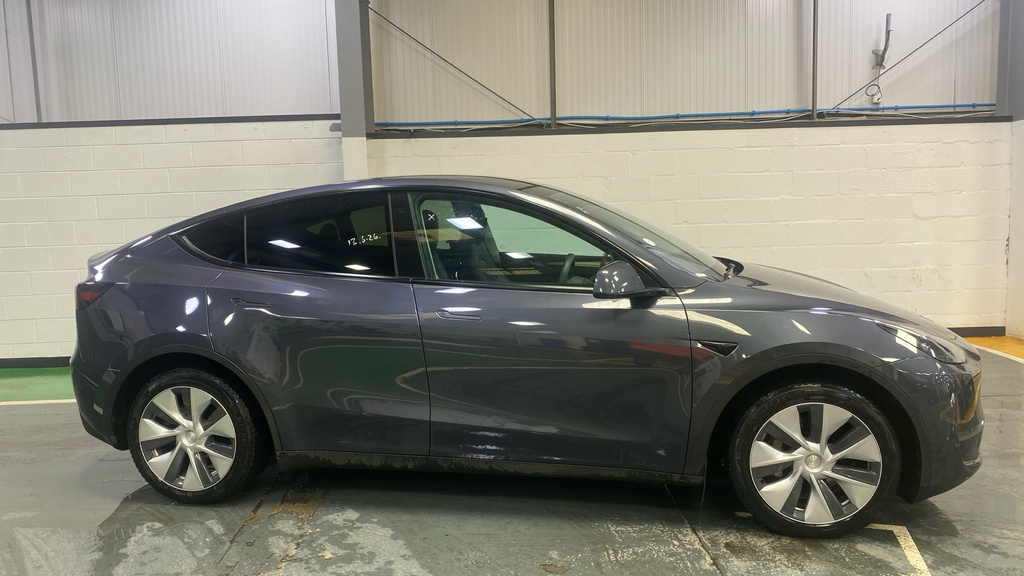Tesla Model Y Long Range Awd Grey #3