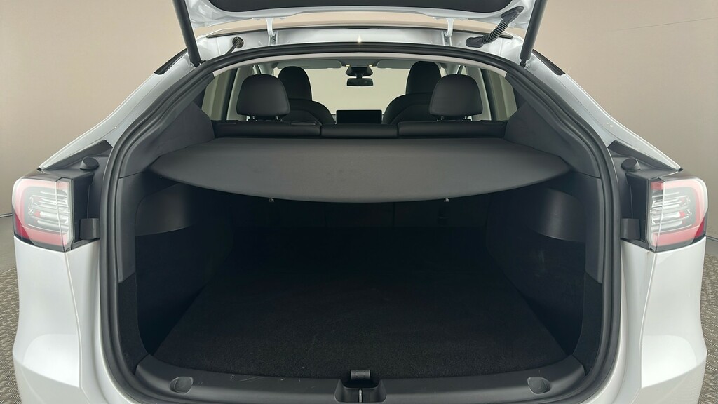 Tesla Model Y Suv Rwd 346 Ps White #22
