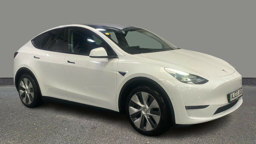Tesla Model Y Long Range Awd White
