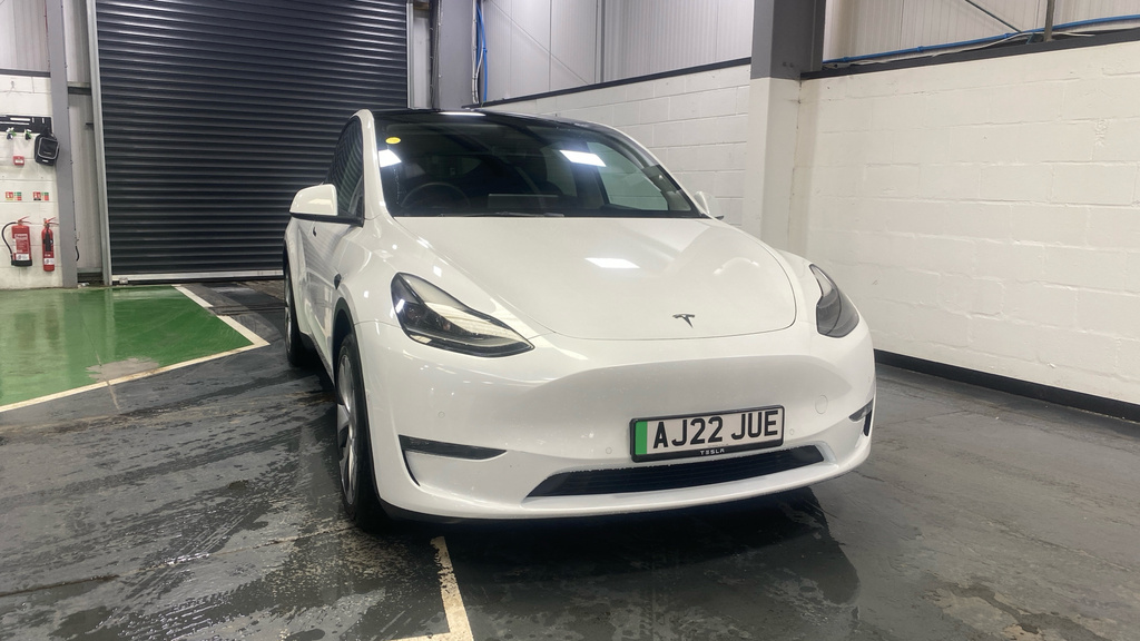 Tesla Model Y Long Range Awd White #2