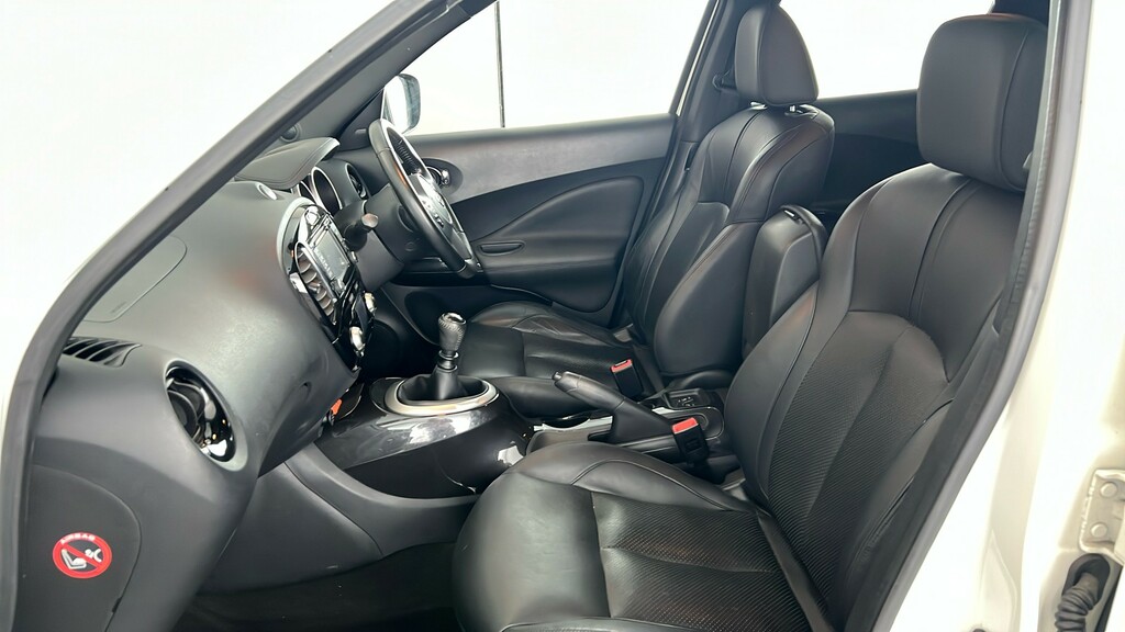 Nissan Juke Hatchback Grey #17