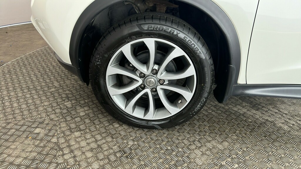 Nissan Juke Hatchback Grey #19