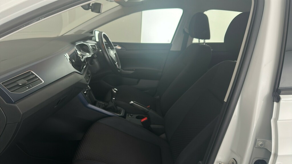 Volkswagen Polo Hatchback White #17