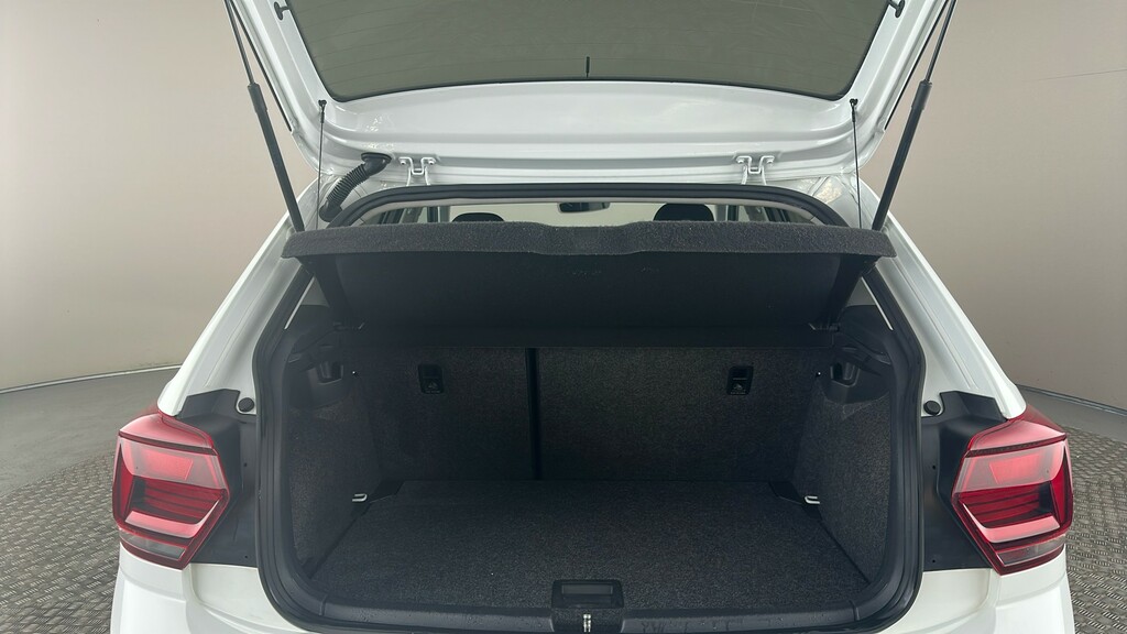 Volkswagen Polo Hatchback White #22