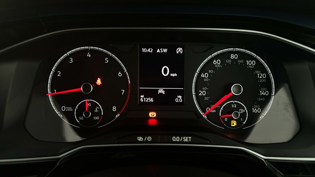 Volkswagen Polo Hatchback White #15