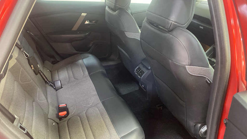Citroen C4 1.2 Puretech 130 Sense Plus Red #5