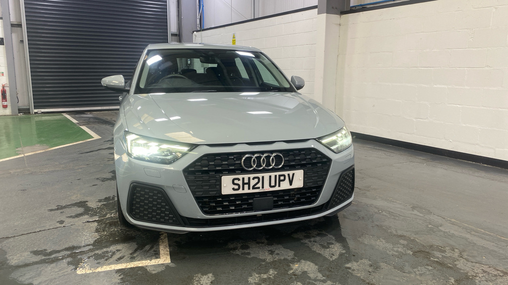 Audi A1 25 Tfsi Technik Grey #2